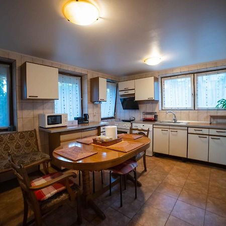 Full-House Si Gradina In Bucovina, Lisaura Villa Eksteriør bilde