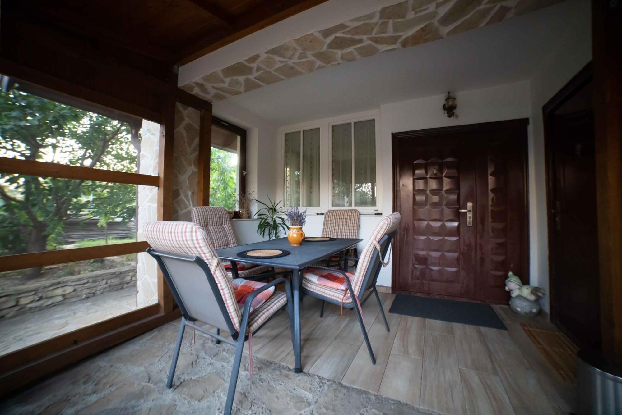 Full-House Si Gradina In Bucovina, Lisaura Villa Eksteriør bilde